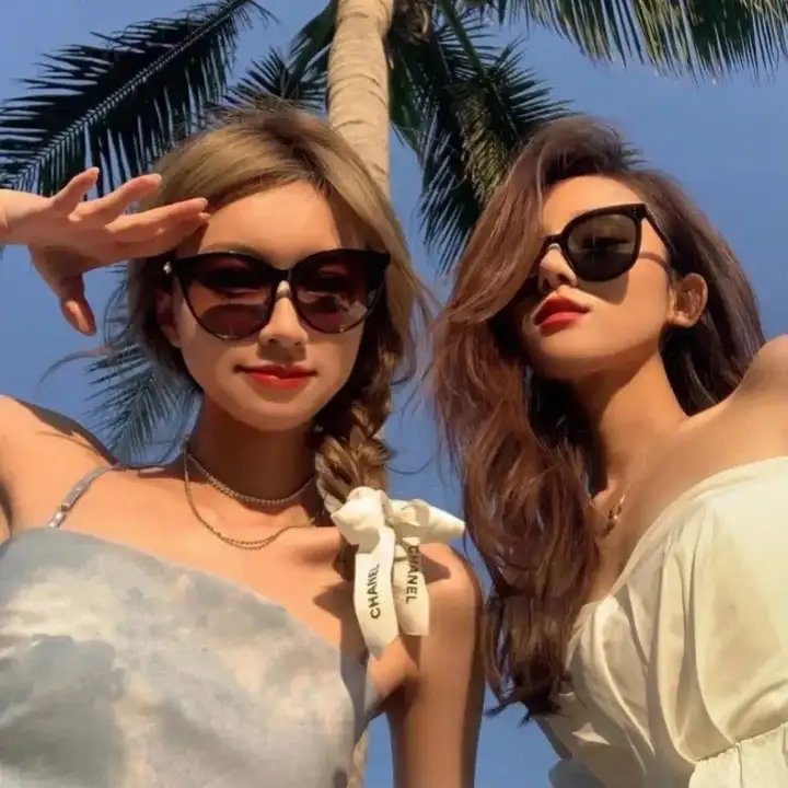 蜜丝炸弹